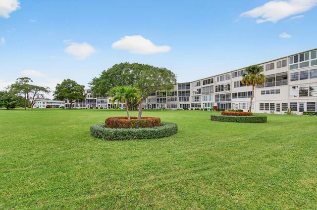 $125,000 | 386 Grantham F, Deerfield Beach, FL 33442