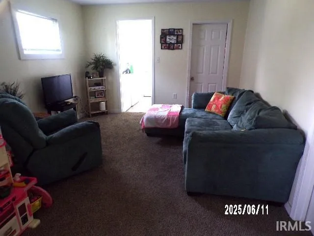 $131,900 | 1205 North Harrison Street, Hartford City, IN 47348