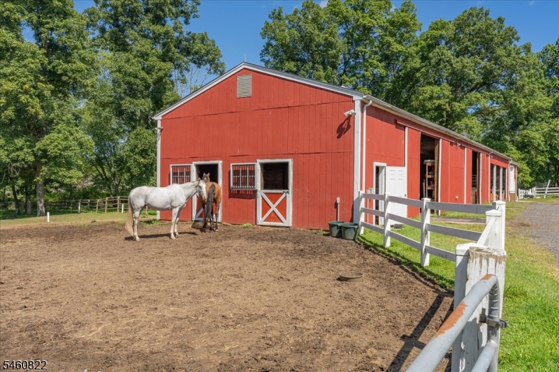 70 Sutton Road Califon, NJ 07830 - Photo 18 of 34 Gallery Image 18