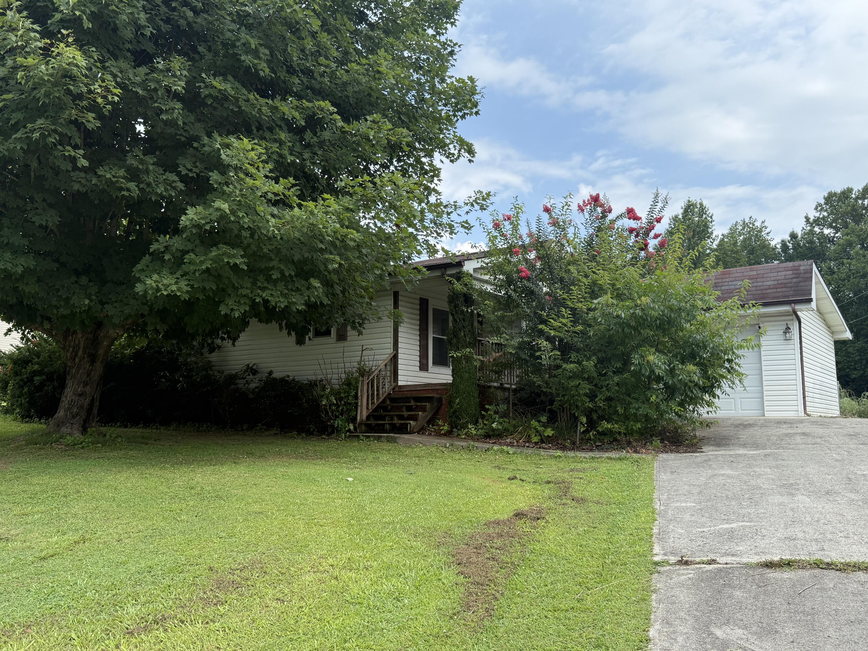 100 Oak Grove Church Road Corbin, KY 40701 - Photo 1 of 19 IMG_6356