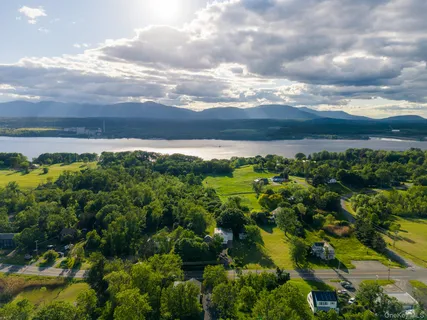 $749,000 | 4411 Highway 9G, Germantown, NY 12526