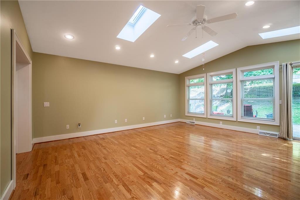 2600 Beaver Road Ambridge, PA 15003 - Photo 13 of 25 Gallery Image 13