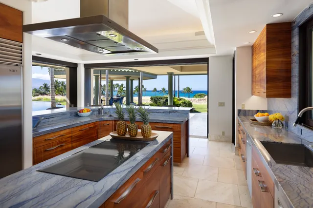$23,000,000 | 62-3680 Ki'Eki'Ena, Kamuela, HI 96743