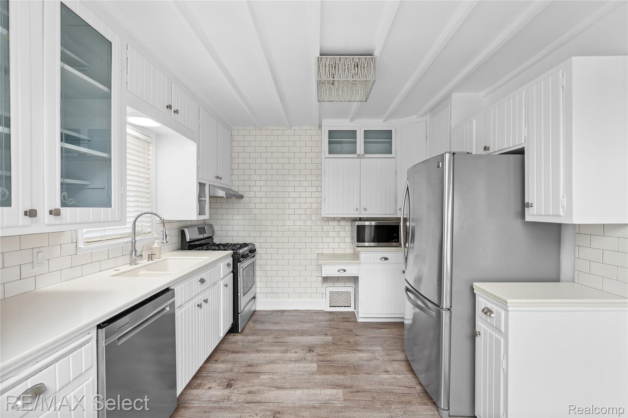 11501 Torrey Road Fenton, MI 48430 - Photo 13 of 50 11501 Torrey Rd 24.jpg