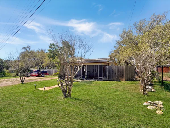 $150,000 | 10900 2nd Street, Jonestown, TX 78645
