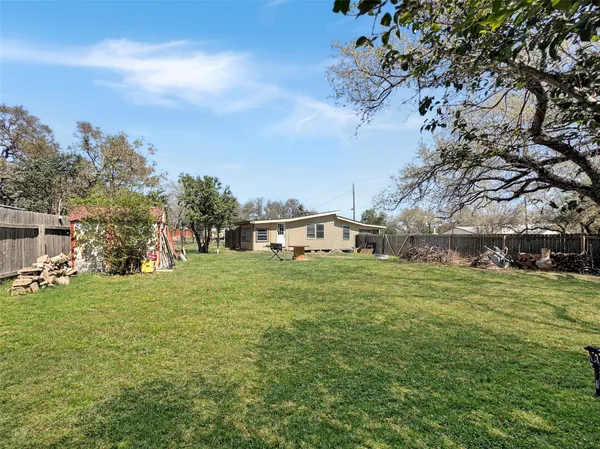 $150,000 | 10900 2nd Street, Jonestown, TX 78645