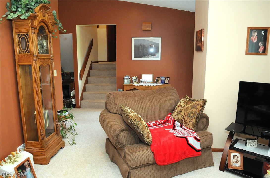 1235 Maple Brook Road New Concord, OH 43762 - Photo 10 of 30