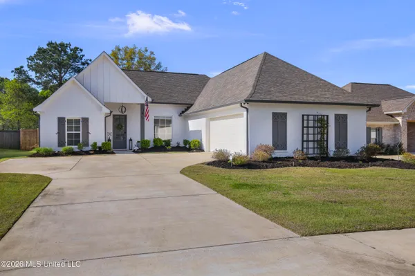 $394,900 | 175 Shore View Drive, Madison, MS 39110
