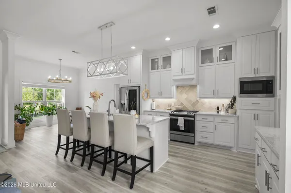 $394,900 | 175 Shore View Drive, Madison, MS 39110