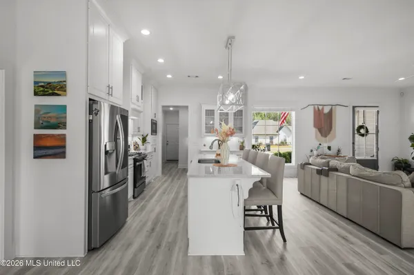 $394,900 | 175 Shore View Drive, Madison, MS 39110