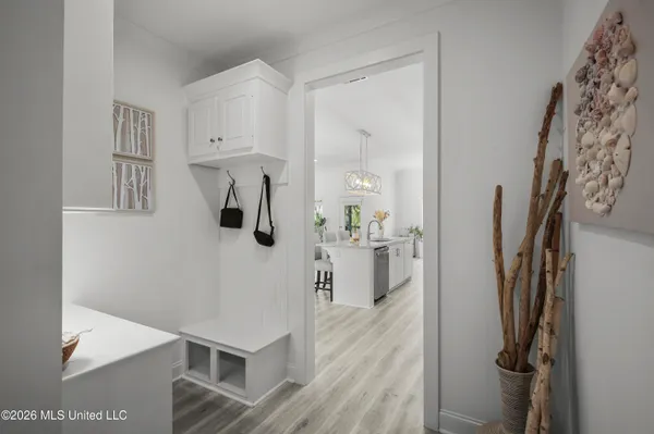 $394,900 | 175 Shore View Drive, Madison, MS 39110