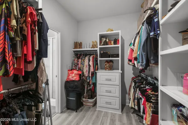 $394,900 | 175 Shore View Drive, Madison, MS 39110