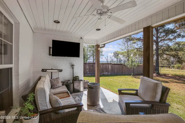 $394,900 | 175 Shore View Drive, Madison, MS 39110