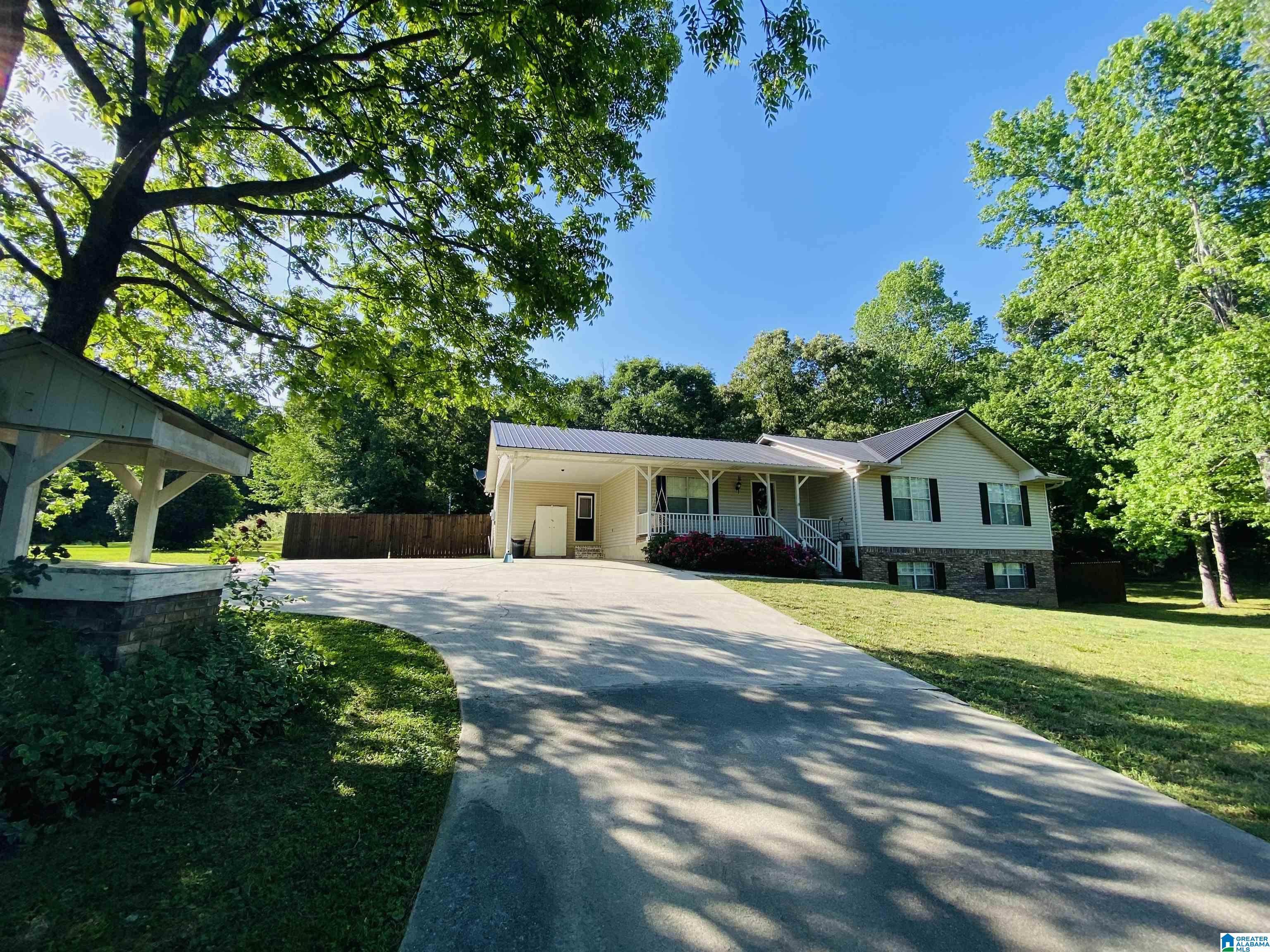 4541 Pleasant Valley Road Jacksonville, AL 36265 - Photo 4 of 48