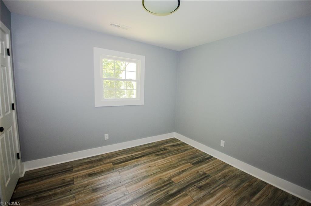 5606 Murray Road Winston-Salem, NC 27106 - Photo 7 of 22 Gallery Image 7