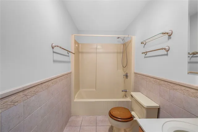 $595,000 | 63 Sassafras Trail, Narragansett, RI 02882