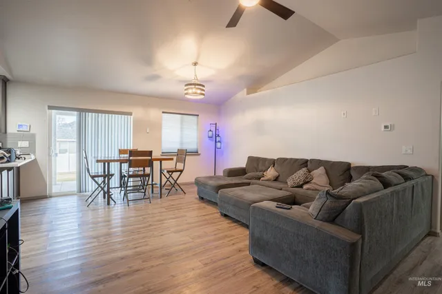 $430,000 | 808 East Ave J, Jerome, ID 83338