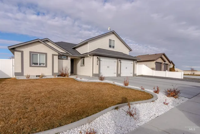 $430,000 | 808 East Ave J, Jerome, ID 83338