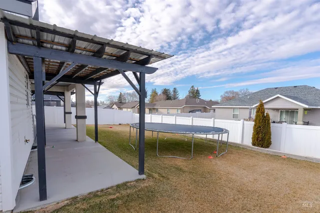 $430,000 | 808 East Ave J, Jerome, ID 83338