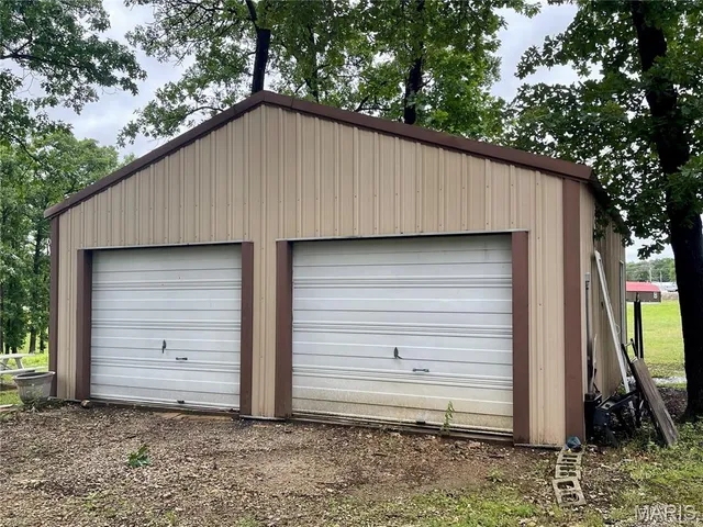 $189,900 | 20906 County Road 210, Hermitage, MO 65668