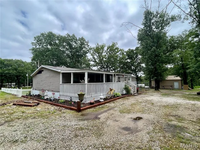 $189,900 | 20906 County Road 210, Hermitage, MO 65668