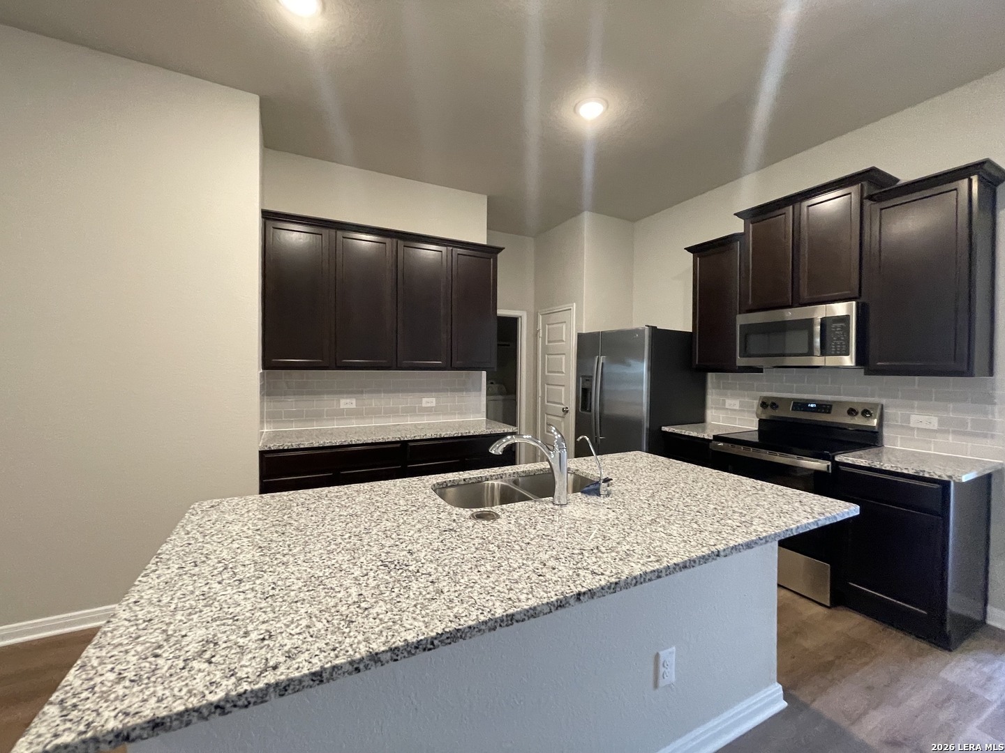 3023 Wembley Way Converse, TX 78109 - Photo 11 of 26