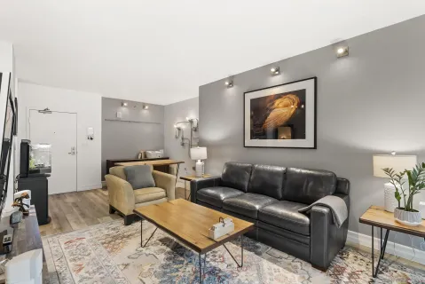 $459,000 | 425 West Beech Street, Unit 336, San Diego, CA 92101