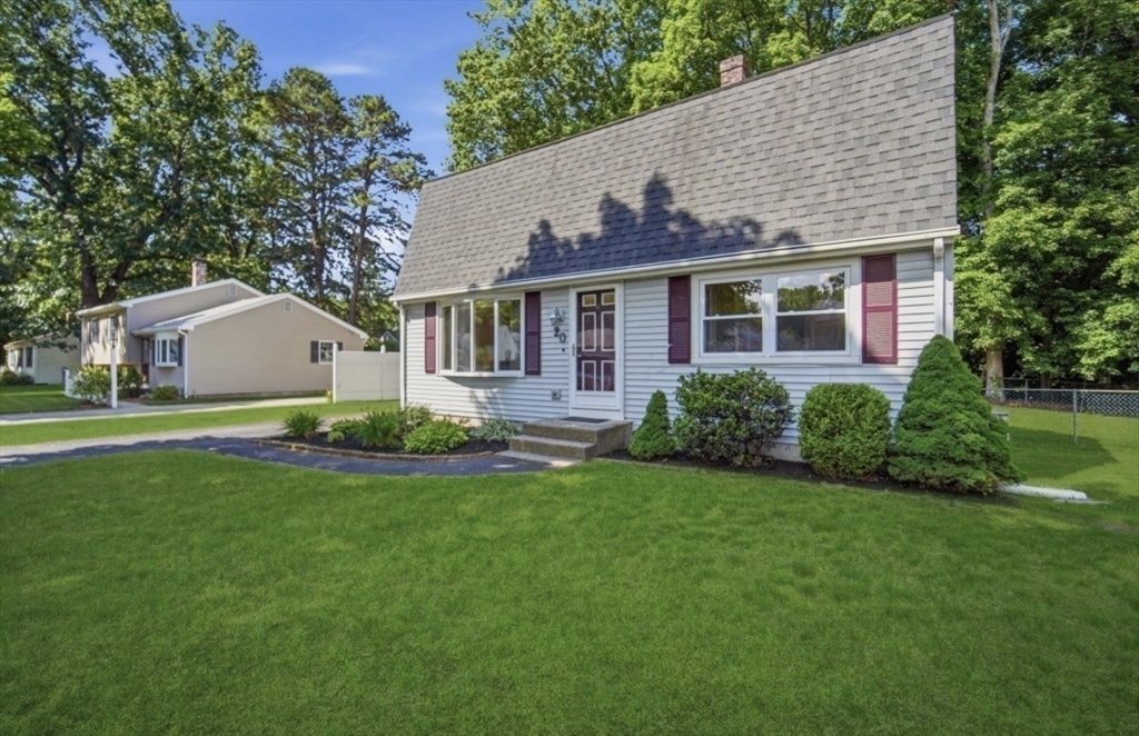 20 Entrybrook Drive Springfield, MA 01108 - Photo 2 of 26