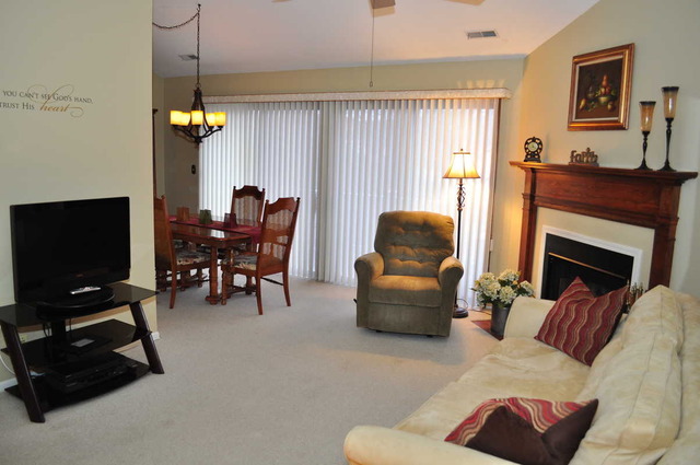 -n120 Windermere Road, Unit 2007 Winfield, IL 60190 - Photo 2 of 24