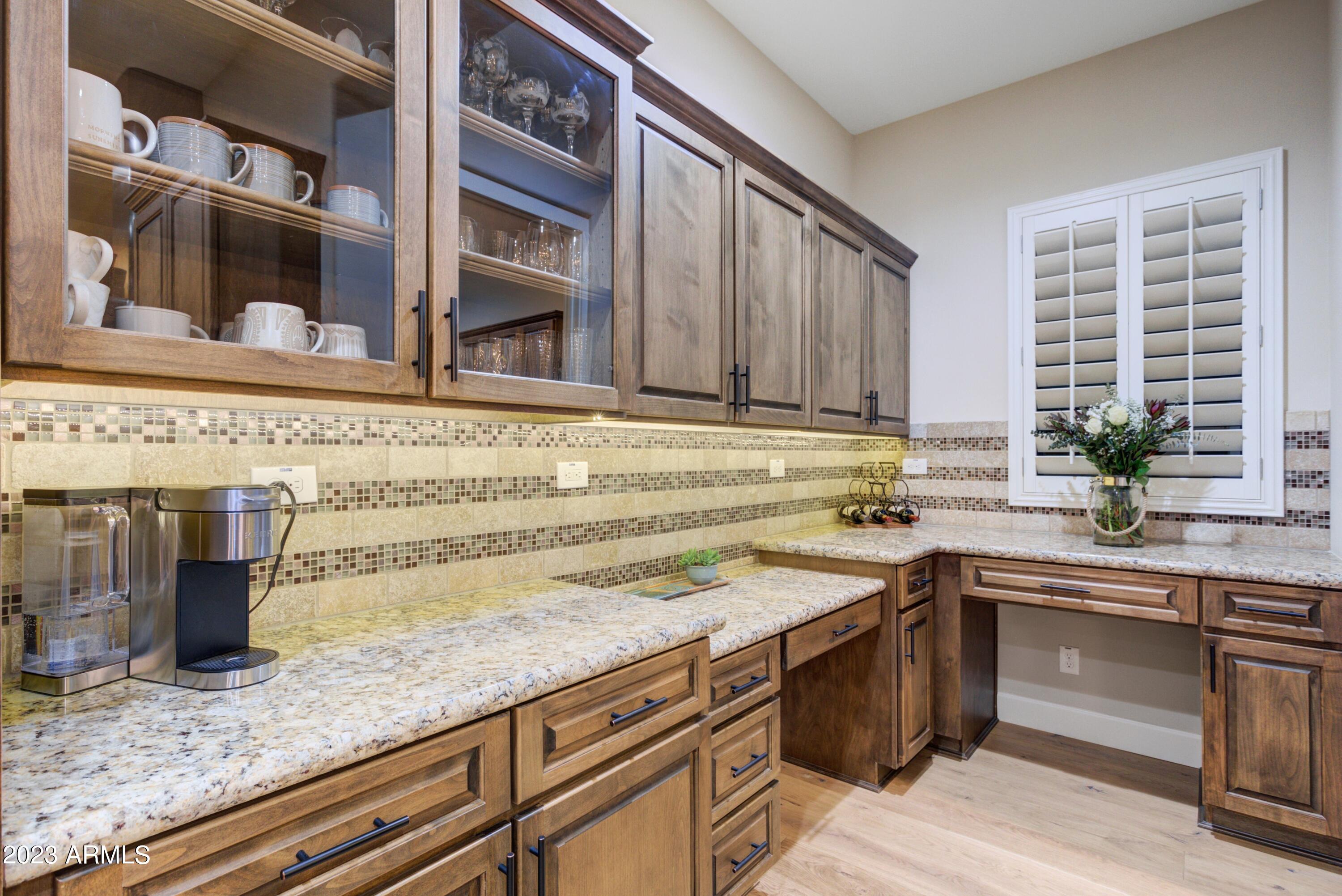 17651 Blaze Lane Rio Verde, AZ 85263 - Photo 12 of 24 013_Butlers Pantry