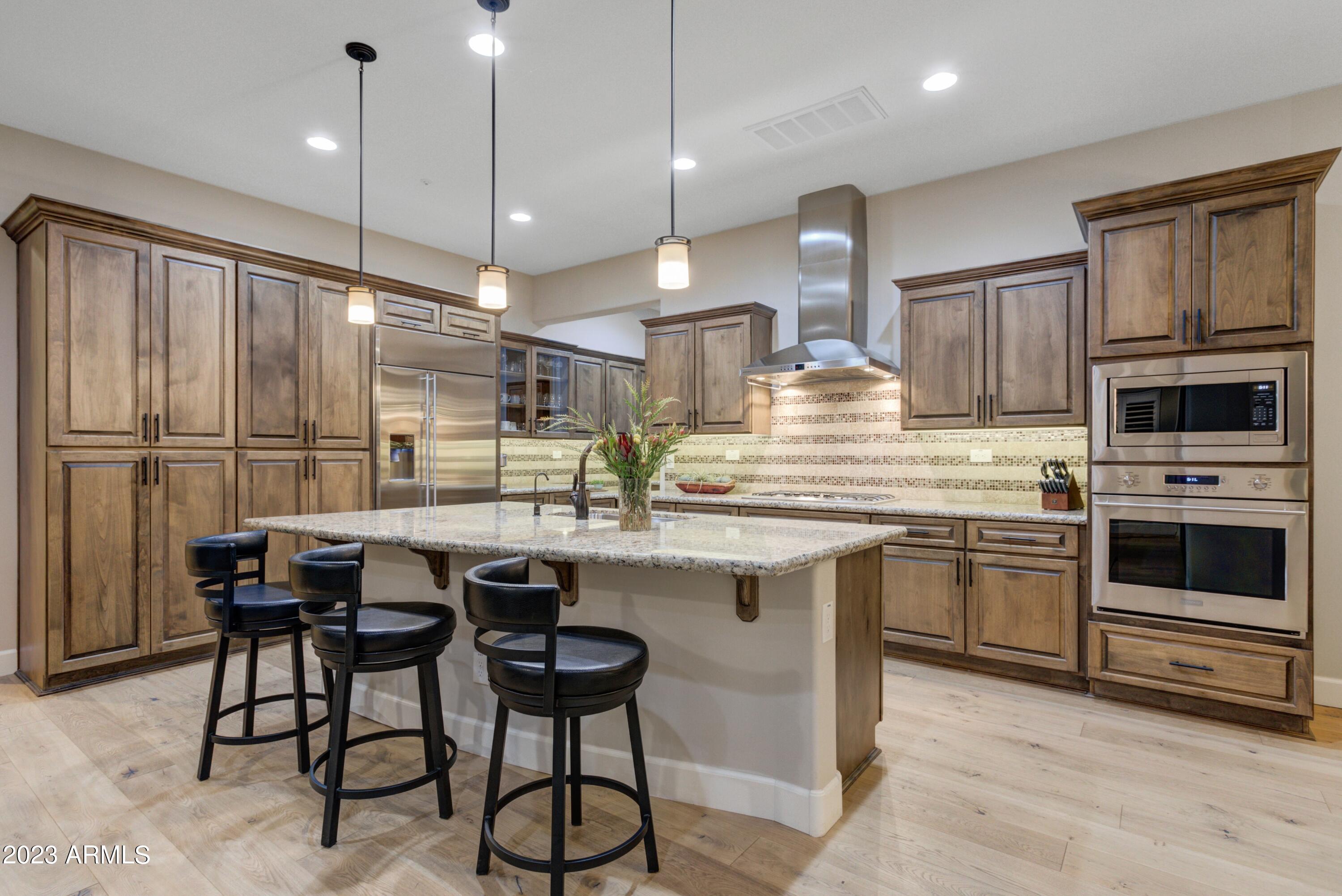17651 Blaze Lane Rio Verde, AZ 85263 - Photo 9 of 24 010_Kitchen