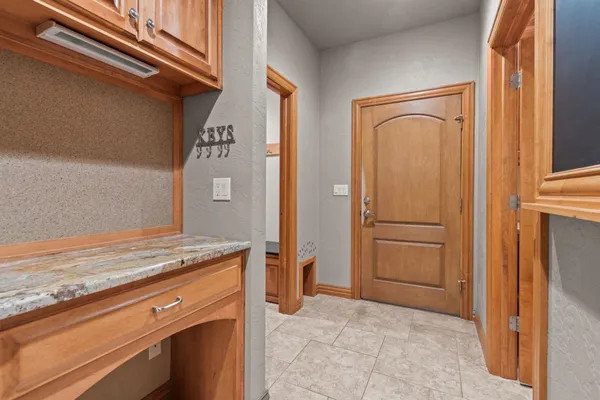 $750,000 | 448 Harvest Road, Green Bay, WI 54302