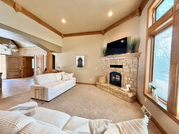 $750,000 | 448 Harvest Road, Green Bay, WI 54302