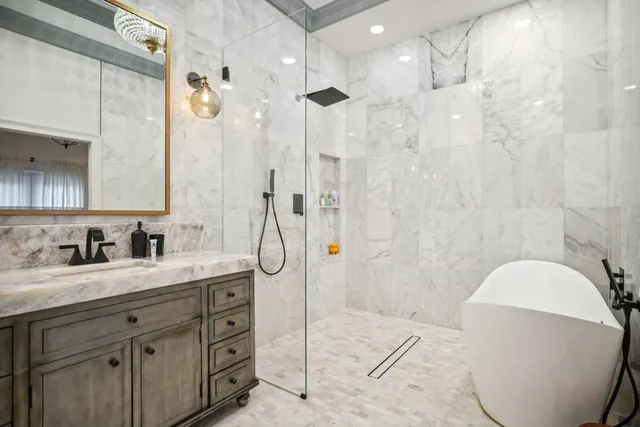 $16,000 | 1930 Northside Drive Northwest, Atlanta, GA 30318