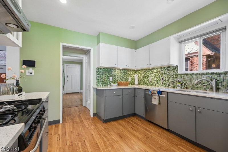 28 Rutgers Street Maplewood, NJ 07040 - Photo 15 of 44