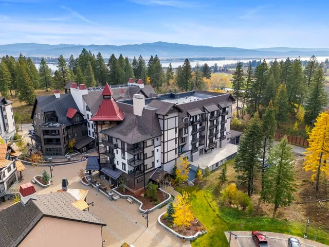 $962,000 | 780 Village Drive, Unit 505, Donnelly, ID 83615