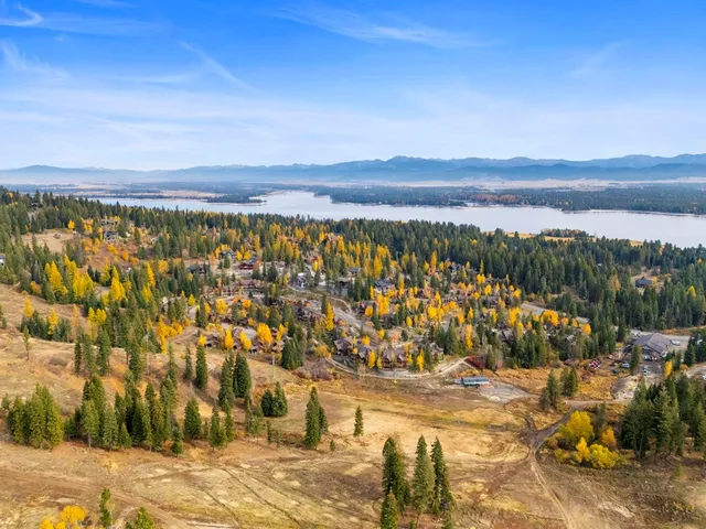 $962,000 | 780 Village Drive, Unit 505, Donnelly, ID 83615