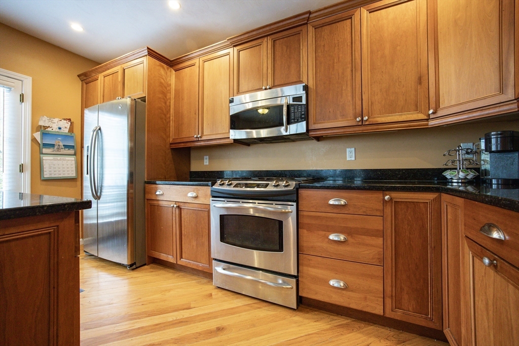 33 Owen Road, Unit 33 Norton, MA 02766 - Photo 8 of 34 Gallery Image 8