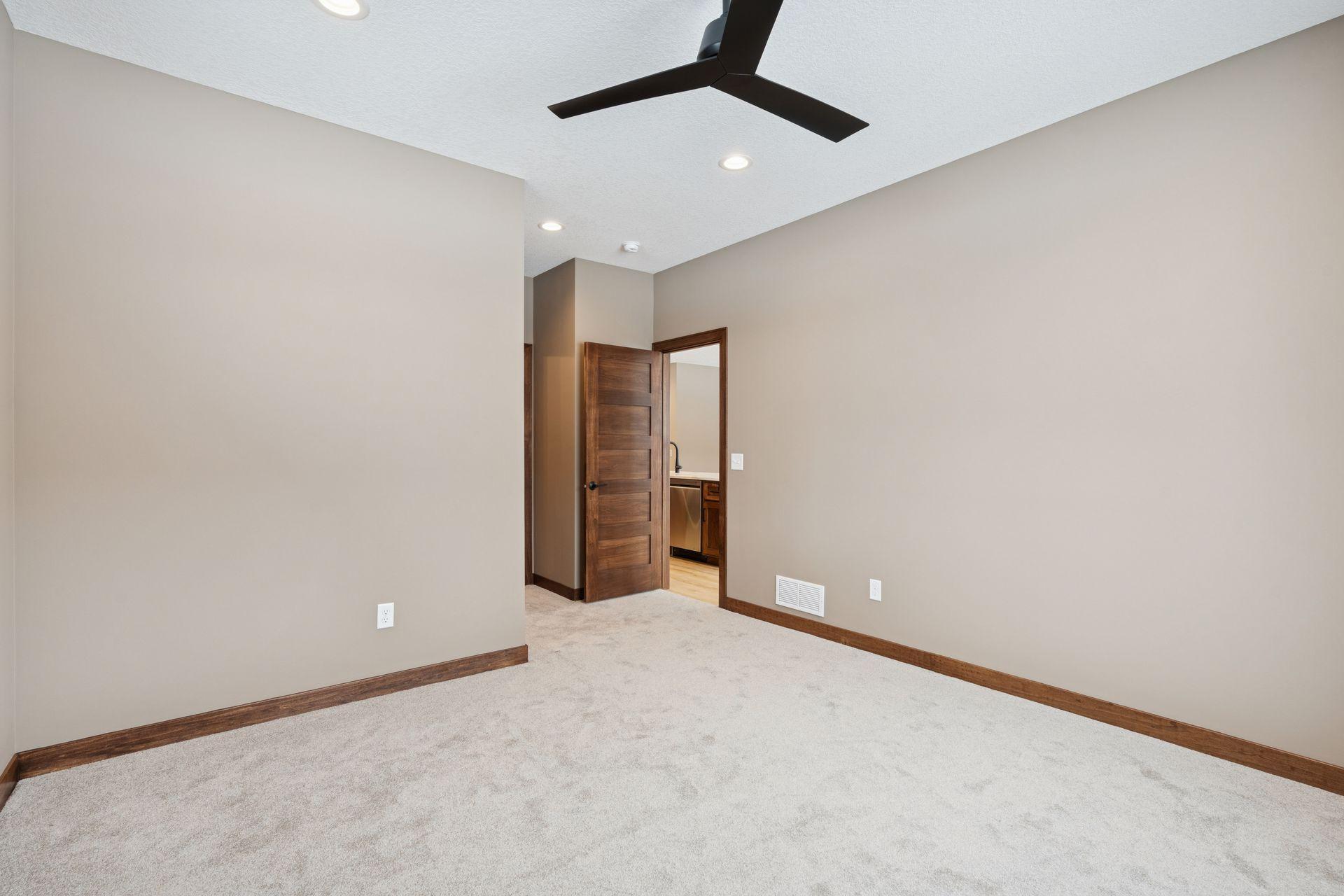 619 7th Avenue Northeast Isanti, MN 55040 - Photo 14 of 29