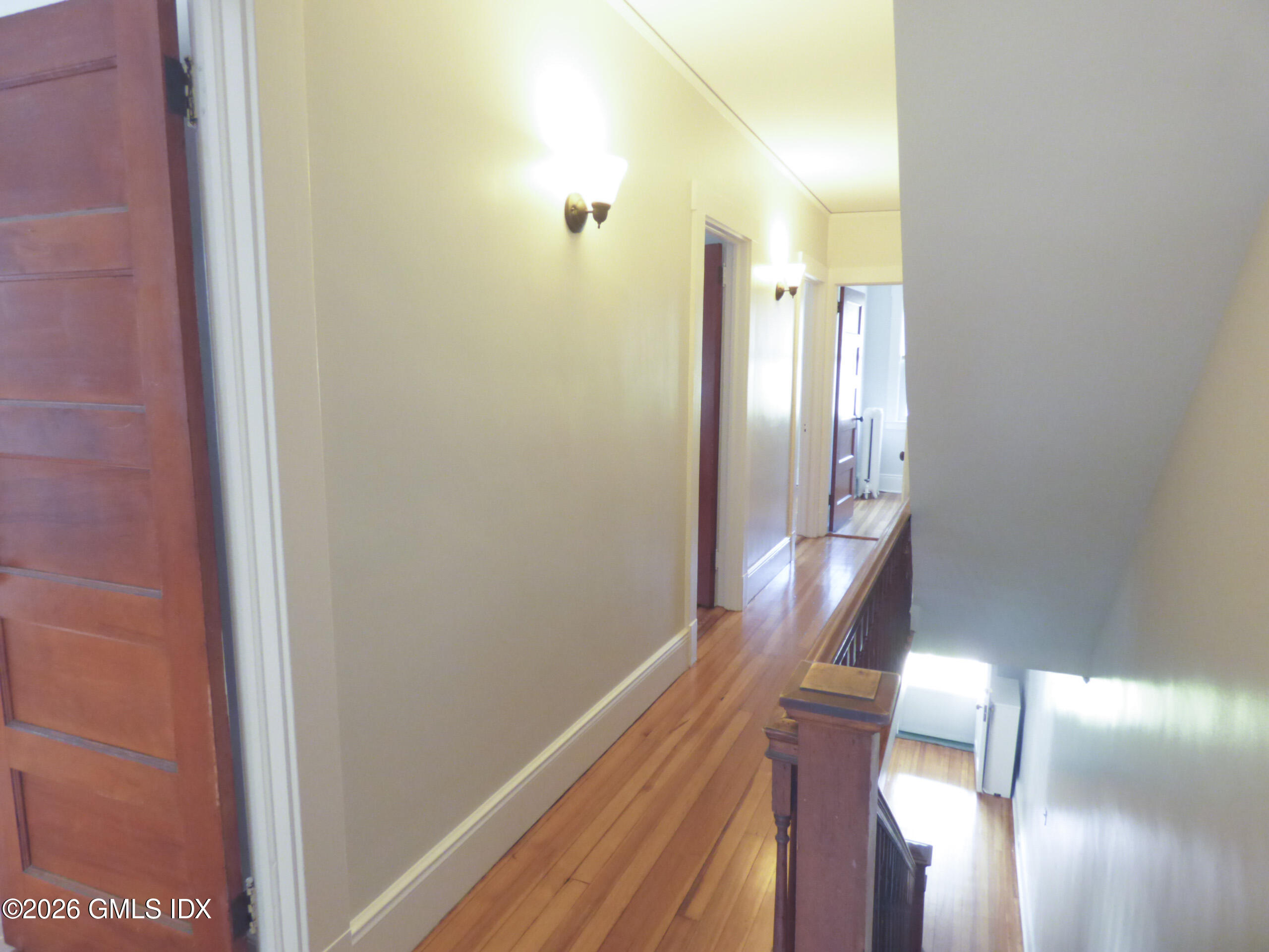 70 Prospect Street Greenwich, CT 06830 - Photo 11 of 15 Upstairs Hallway