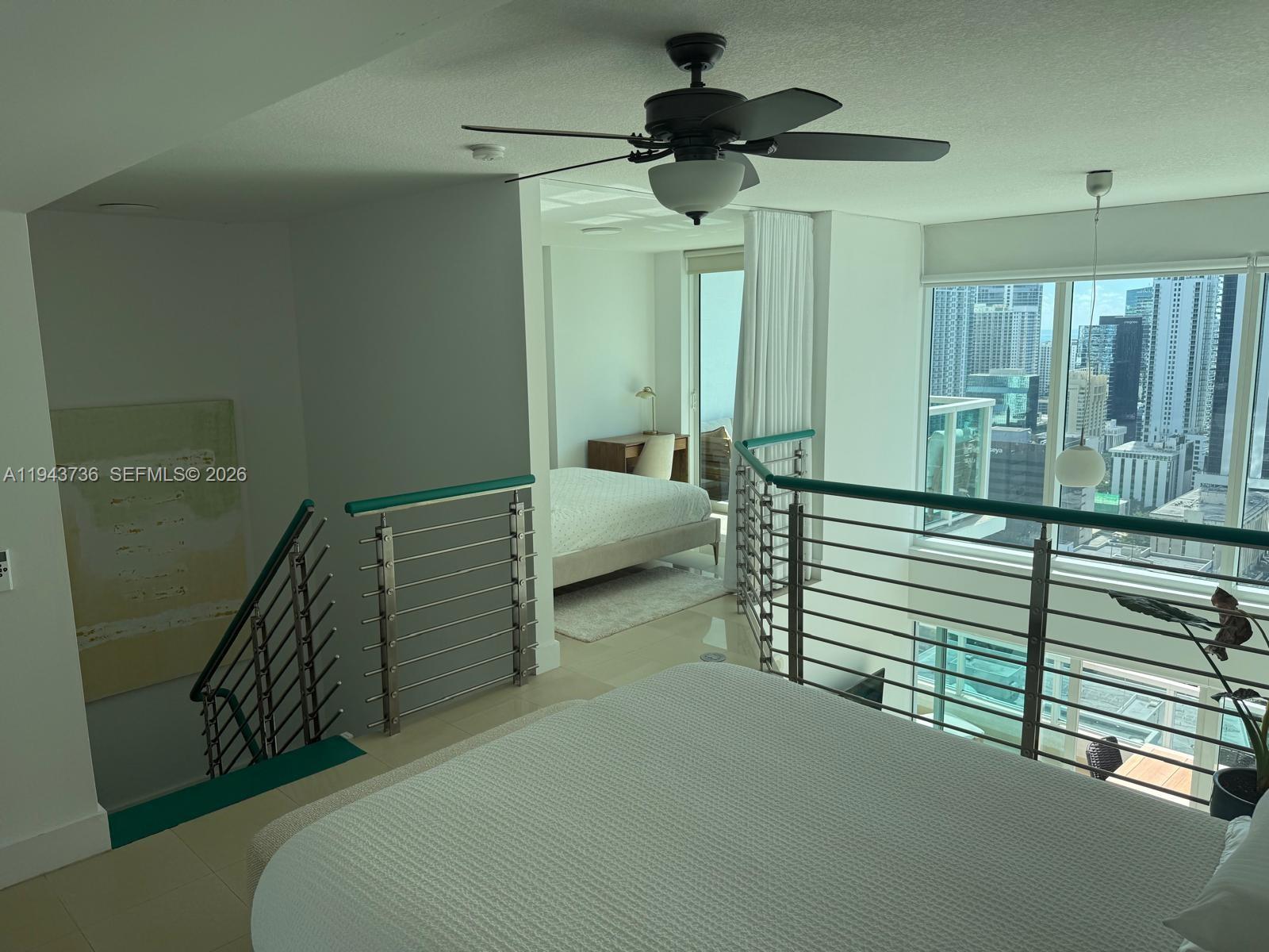 41 Southeast 5th Street, Unit 2010 Miami, FL 33131 - Photo 18 of 58