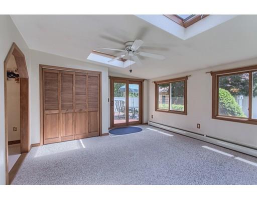 172 Frost Road Tyngsborough, MA 01879 - Photo 22 of 32 Gallery Image 22