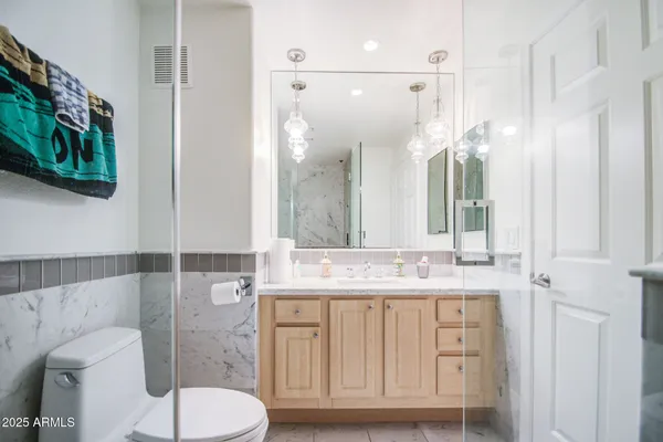 $4,500 | 435 West Rio Salado Parkway, Unit 208, Tempe, AZ 85281