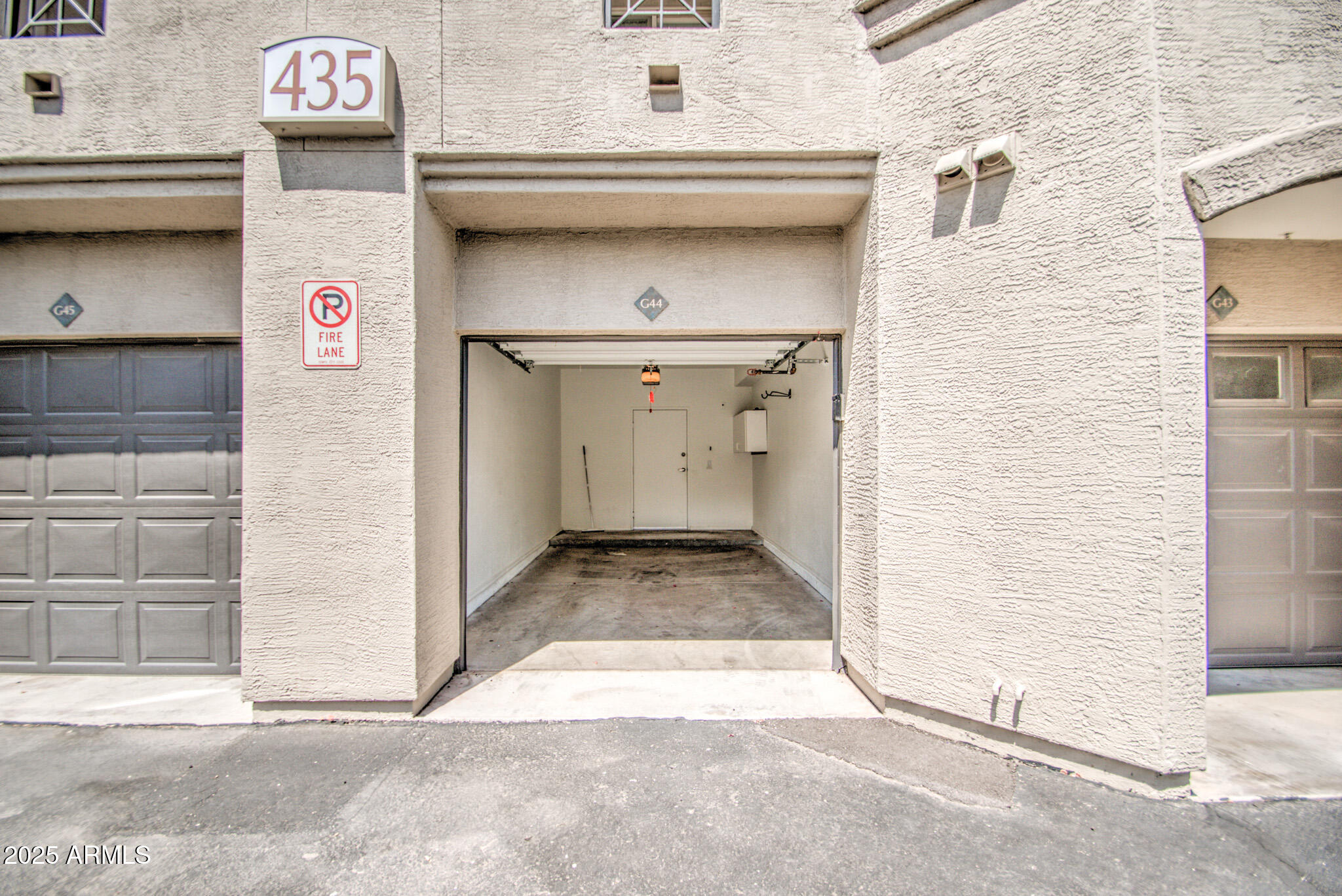 435 West Rio Salado Parkway, Unit 208 Tempe, AZ 85281 - Photo 35 of 38 GARAGE