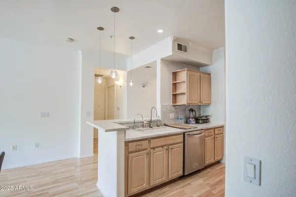 $4,500 | 435 West Rio Salado Parkway, Unit 208, Tempe, AZ 85281