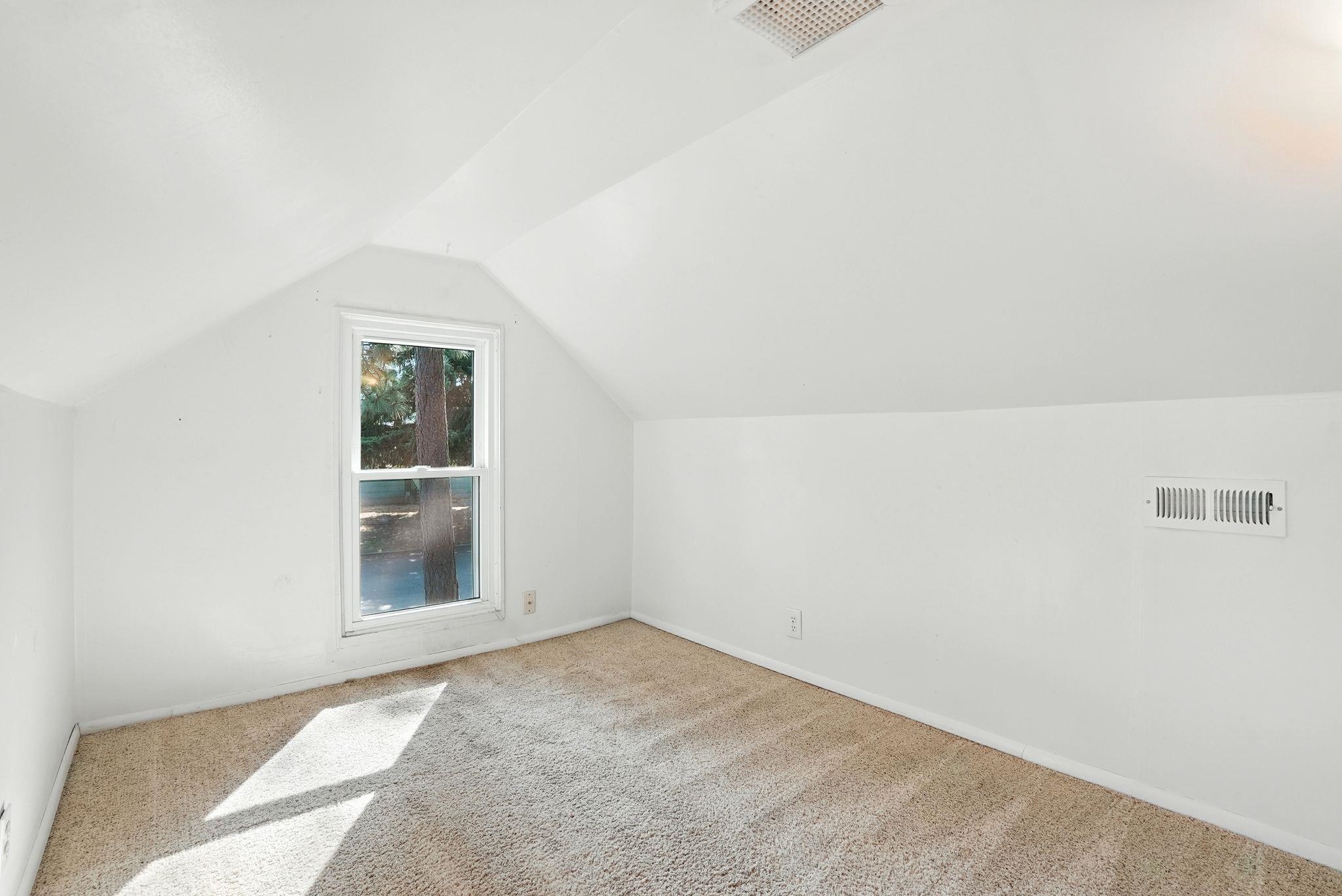 5919 North Howard Street Spokane, WA 99205 - Photo 15 of 23