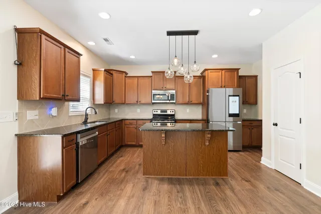 $430,000 | 402 Canvasback Lane, Sneads Ferry, NC 28460