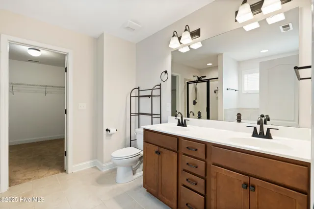 $430,000 | 402 Canvasback Lane, Sneads Ferry, NC 28460