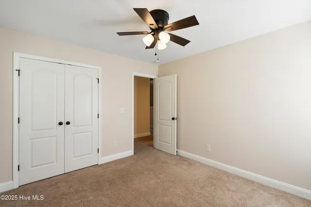 $430,000 | 402 Canvasback Lane, Sneads Ferry, NC 28460