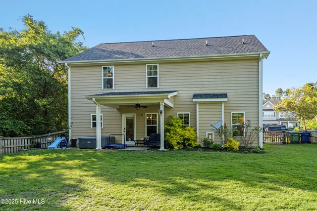 $430,000 | 402 Canvasback Lane, Sneads Ferry, NC 28460